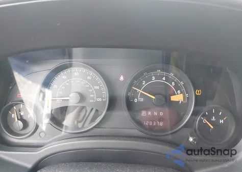 2017 Jeep Compass Sport Fwd из США, поврежденный, VIN 1C4NJCBBXHD186315